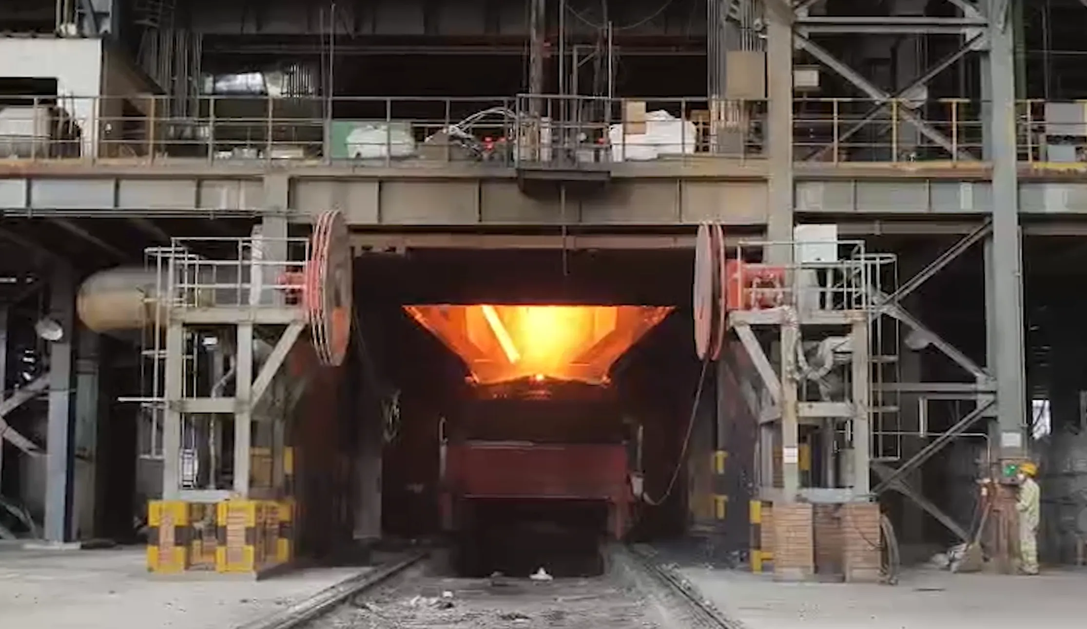 Refining Furnace