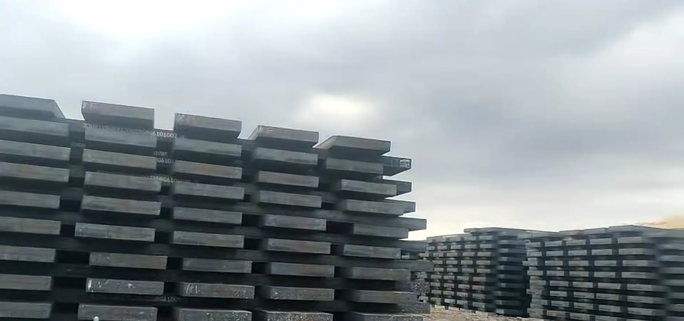 钢坯（板坯）